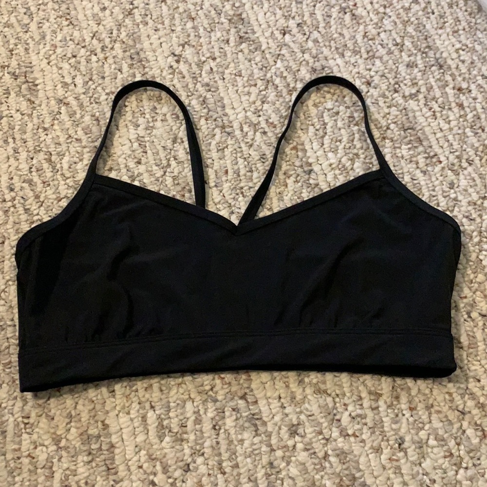 all in motion | Black Sports Bra